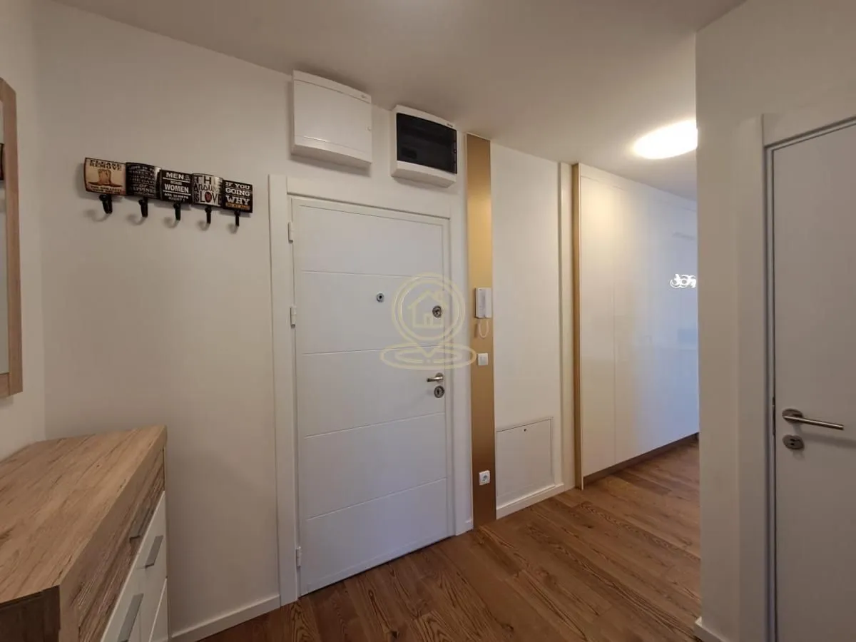 Rent, three bedroom apartment, 69m², Višnjička Banja, Palilula Sve Podlokacije