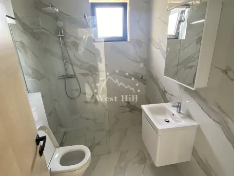 Sale, hospitality venue, 299m², Tivat, Crna Gora - image 9