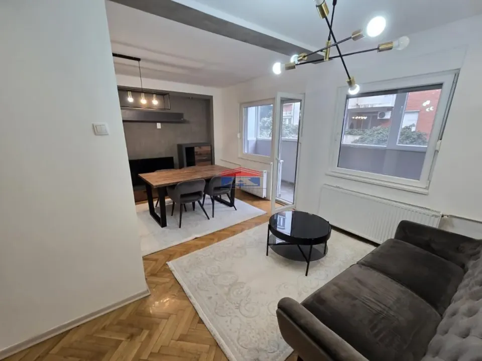 Izdavanje, dvosoban stan, 55m², Spens, Novi Sad Sve Podlokacije