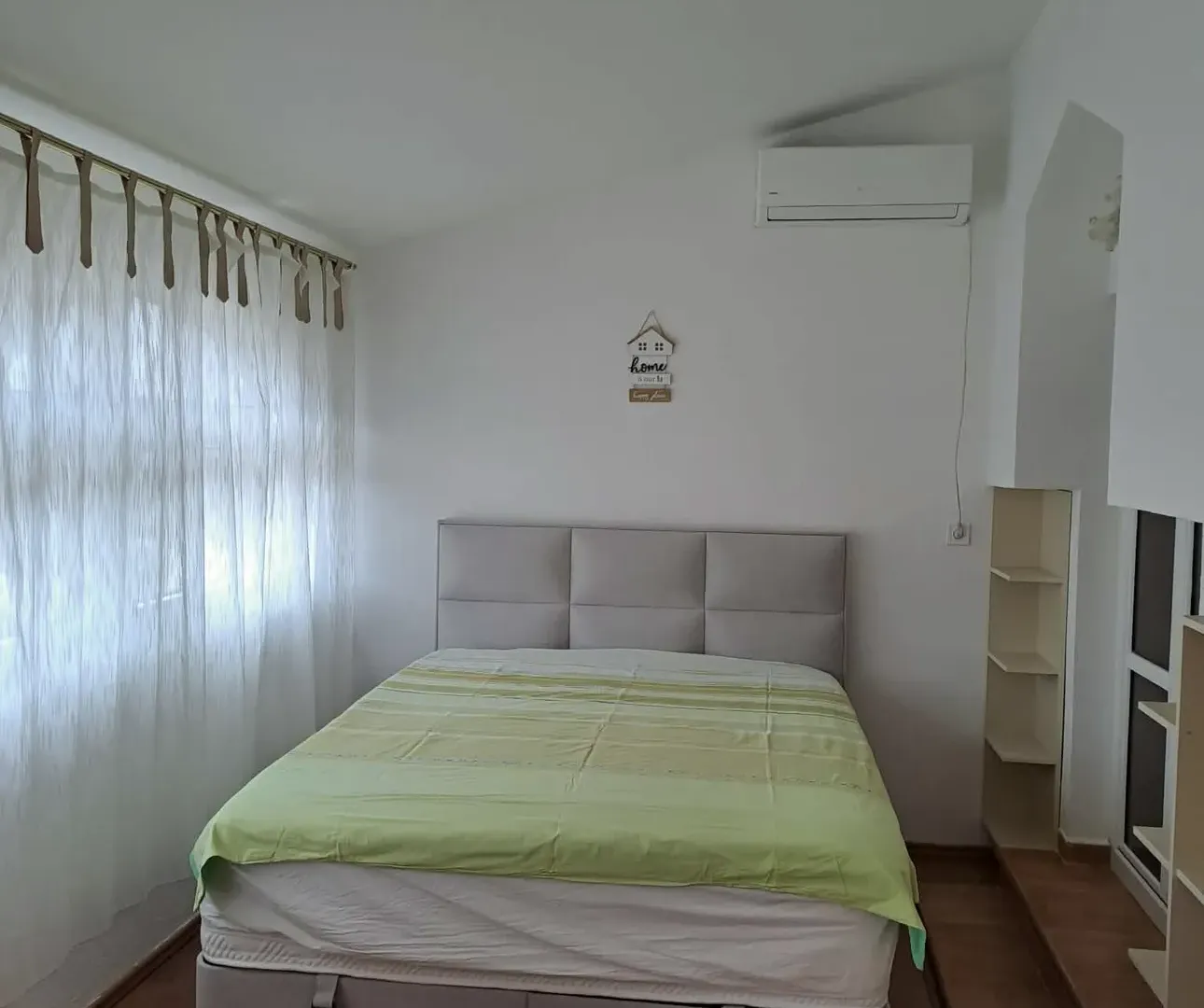 Rent, three bedroom apartment, 100m², Tivat, Crna Gora