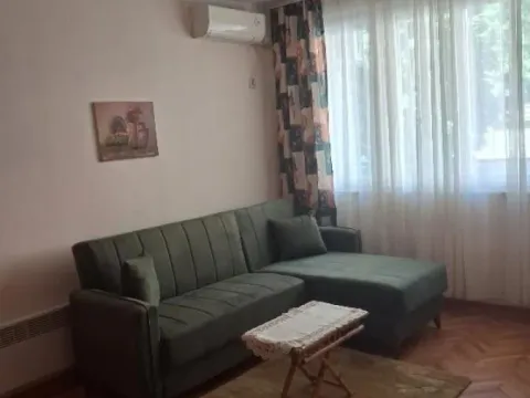 Stan in Karaburma