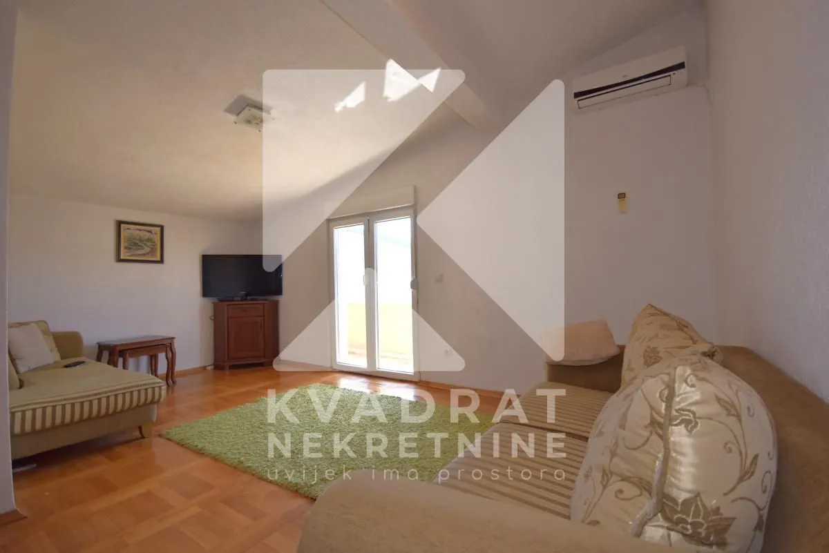 Izdavanje, dvosoban stan, 60m², Murtovina, Podgorica