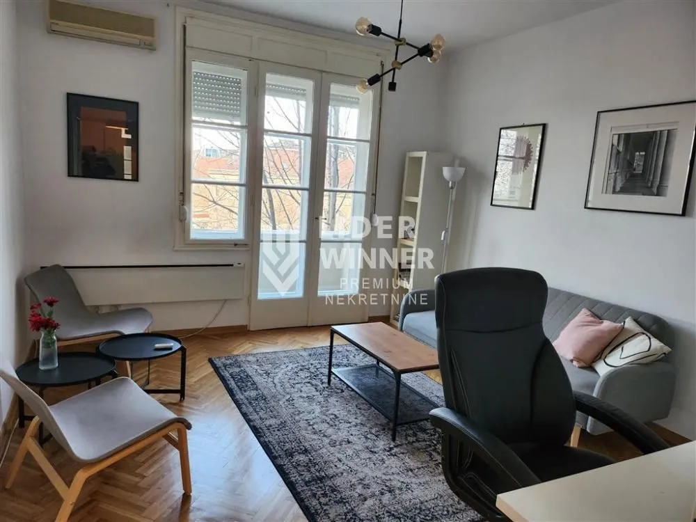 Rent, two bedroom apartment, 61m², Stari Grad, Beograd