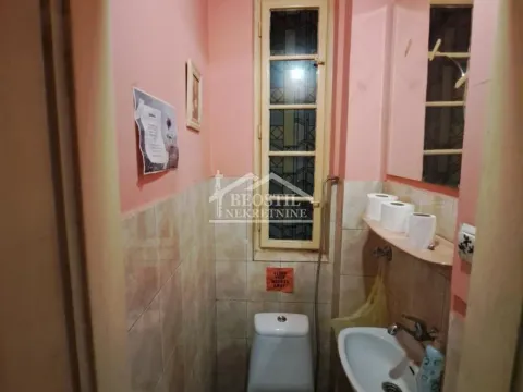 Izdavanje, poslovni prostor, 79m², Stari Grad, Beograd - image 9