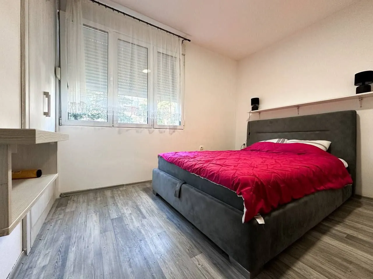 Rent, one bedroom apartment, 37m², Centar, Budva