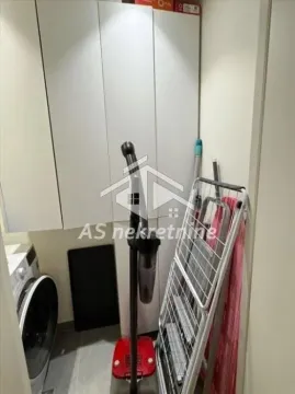 Izdavanje, dvosoban stan, 56m², Savski Venac, Beograd - image 13