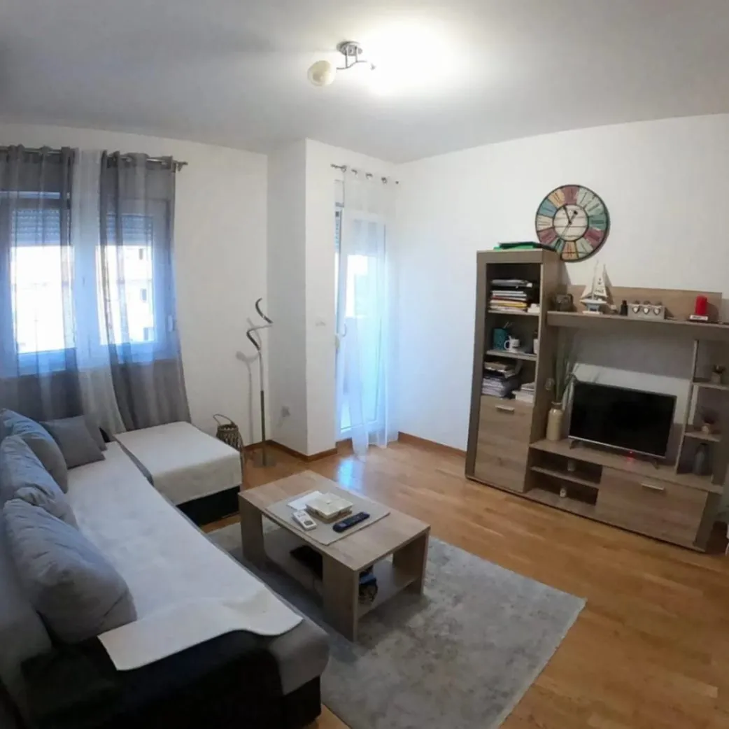 Rent, one bedroom apartment, 43m², City Kej, Podgorica
