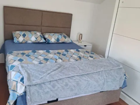 Izdavanje, trosoban stan, 130m², Stari Aerodrom, Podgorica - image 12