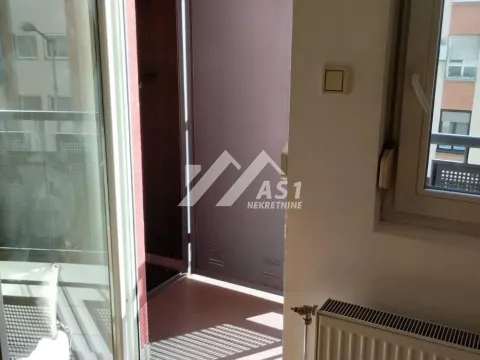 Izdavanje, jednosoban stan, 30m², Grbavica, Novi Sad Sve Podlokacije - image 5