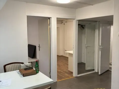 Prodaja, poslovni prostor, 43m², Palata Pravde, Beograd - image 6