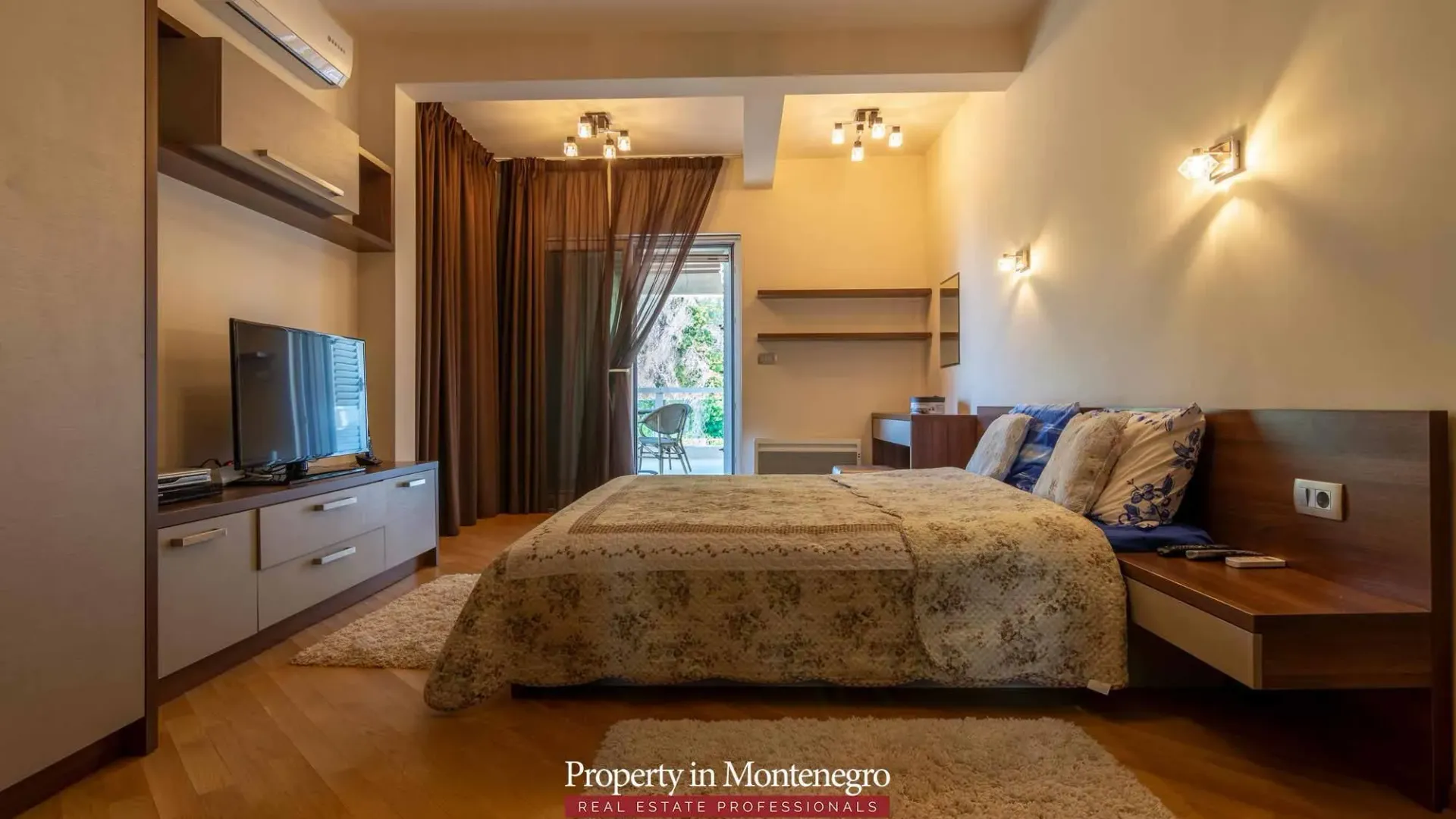 Prodaja, kuća, 267m², Mrčevac, Tivat