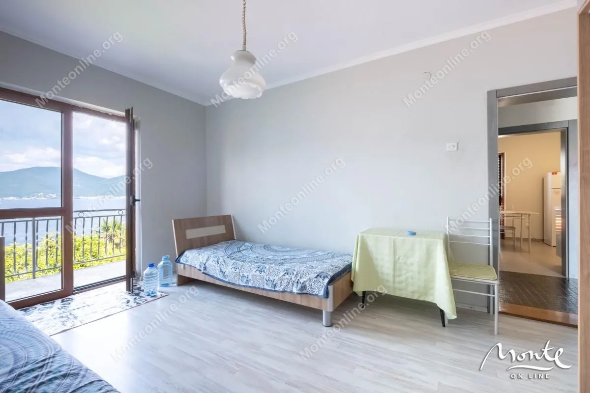 Prodaja, kuća, 147m², Krašići, Tivat