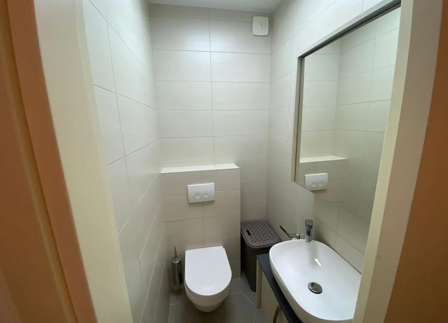 Sale, two bedroom apartment, 62m², Dobrota, Kotor