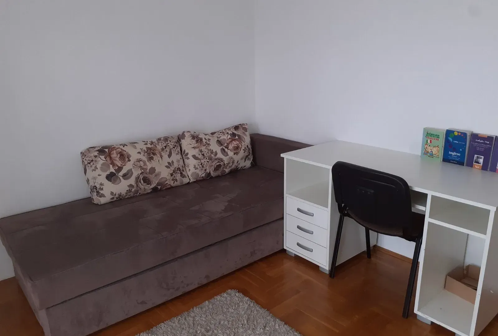 Rent, apartment, 95m², Blok 9, Podgorica