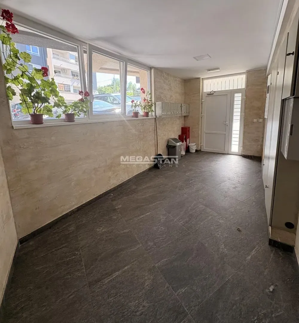 Prodaja, jednosoban stan, 34m², Cvetanova Ćuprija, Zvezdara Sve Podlokacije