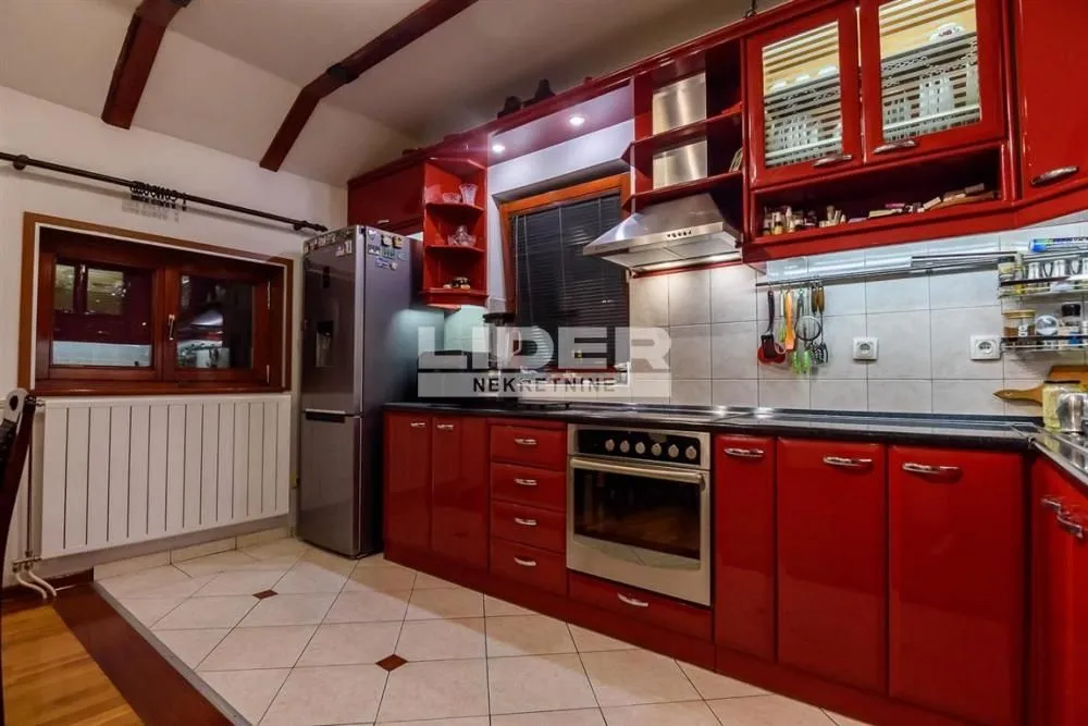 Sale, four bedroom apartment, 105m², Gundulićev Venac, Beograd