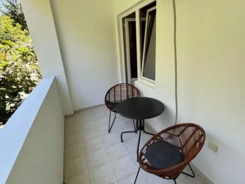 Izdavanje, garsonjera, 25m², Donja Lastva, Tivat - image 5