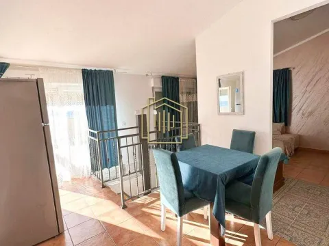 Izdavanje, trosoban stan, 100m², Budva, Crna Gora - image 7