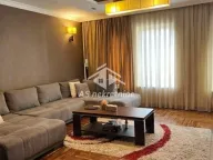 Izdavanje, trosoban stan, 125m², Tašmajdan, Palilula Sve Podlokacije - image 1