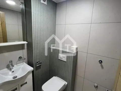 Izdavanje, trosoban stan, 65m², Južni Bulevar, Vračar Sve Podlokacije - image 16