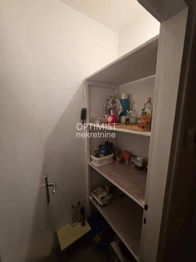 Prodaja, trosoban stan, 71m², Novi Beograd Sve Podlokacije, Beograd