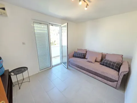 Prodaja, trosoban stan, 70m², Sveti Stefan, Budva - image 14