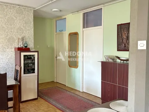 Prodaja, dvosoban stan, 75m², Novi Beograd Blok 63, Novi Beograd Sve Podlokacije - image 3
