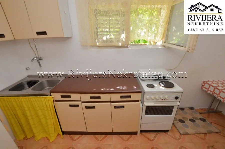 Prodaja, kuća, 77m², Zelenika, Herceg Novi