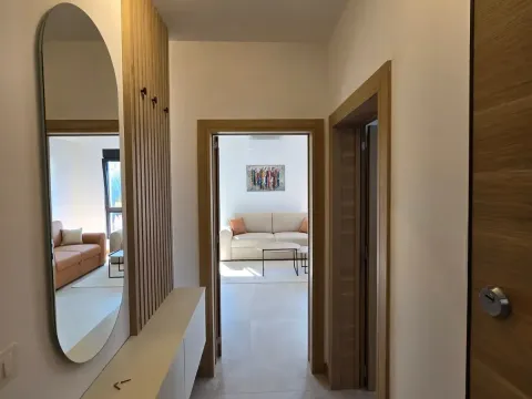 Izdavanje, stan, 50m², Tivat, Crna Gora - image 4