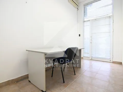 Izdavanje, poslovni prostor, 119m², Kruševac, Podgorica - image 7