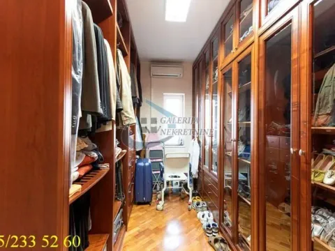 Prodaja, stan, 375m², Voždovac Sve Podlokacije, Beograd - image 27