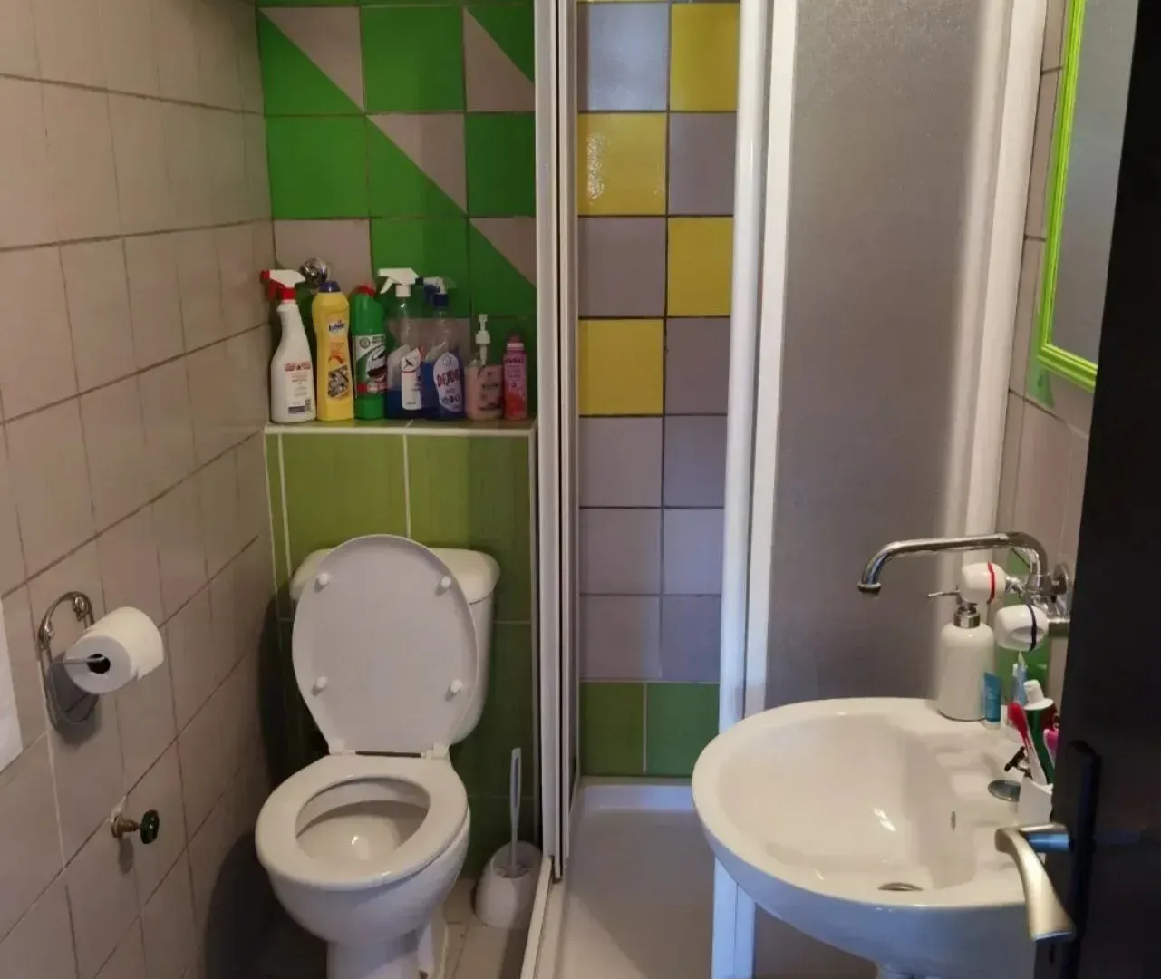 Prodaja, kuća, 150m², Vladimirci, Srbija