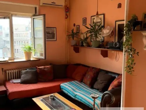 Prodaja, trosoban stan, 57m², Stari Grad, Beograd - image 2