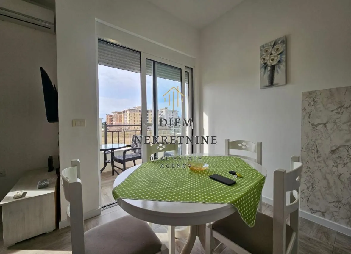 Izdavanje, jednosoban stan, 49m², Šušanj, Bar