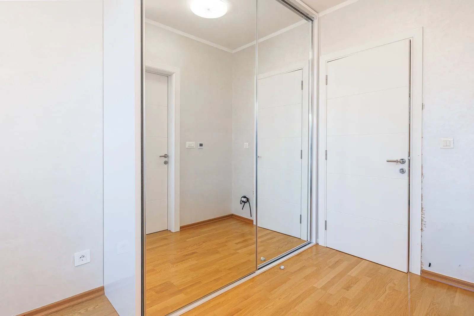 Sale, three bedroom apartment, 104m², Bečići, Budva
