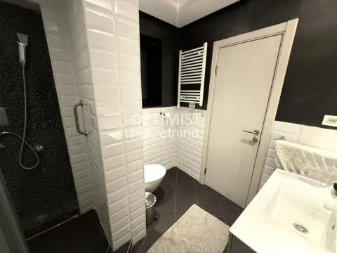 Rent, three bedroom apartment, 70m², Savski Venac, Beograd - image 15