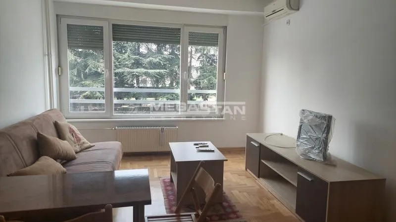 Rent, one bedroom apartment, 36m², Denkova Basta, Zvezdara Sve Podlokacije