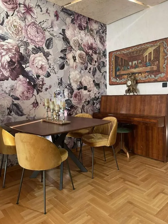 Prodaja, dvosoban stan, 64m², Budva, Crna Gora