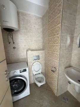 Prodaja, četvorosoban stan, 450m², Centar, Podgorica - image 6
