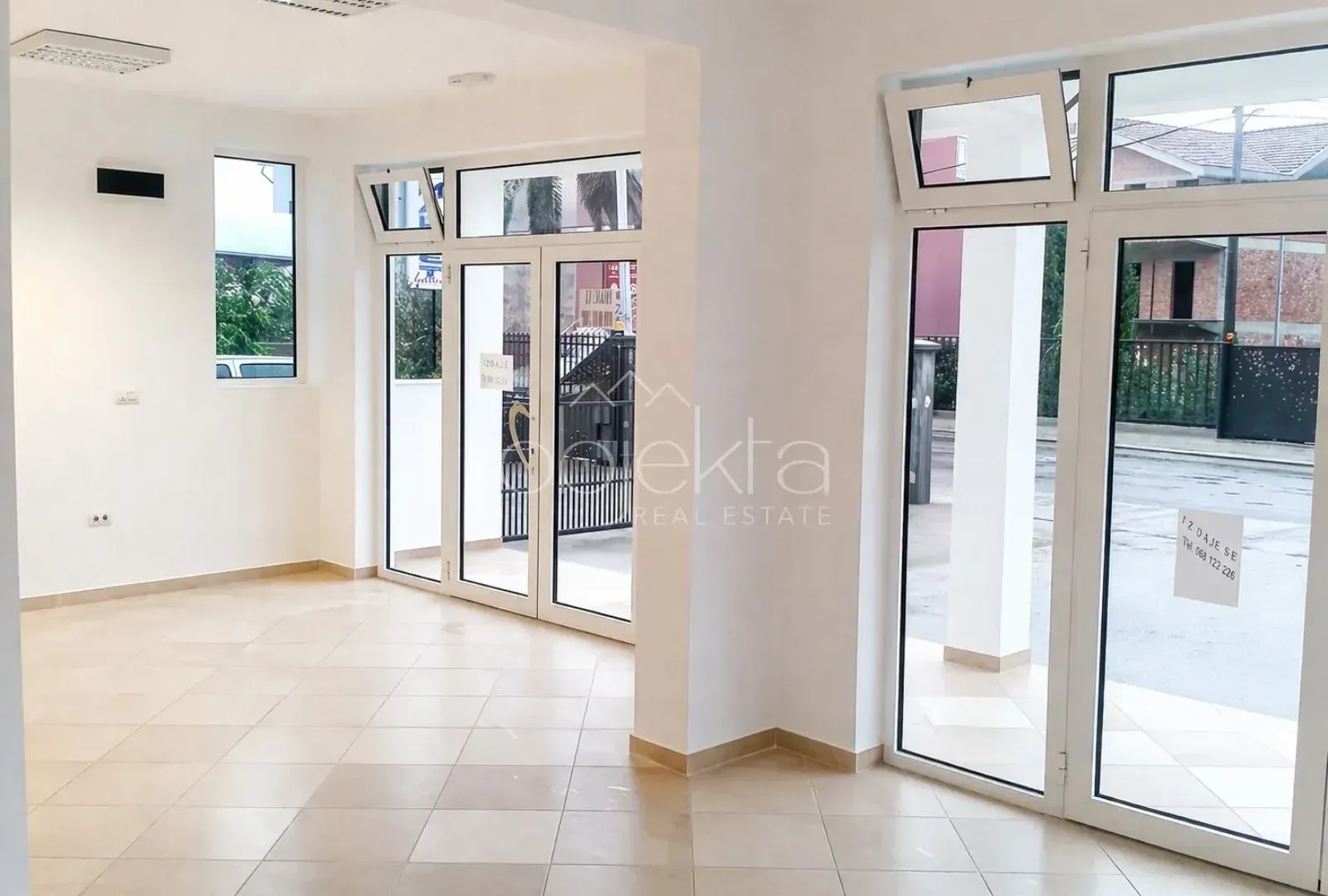 Rent, office space, 130m², Tivat, Crna Gora