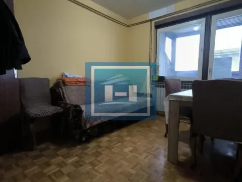 Prodaja, trosoban stan, 74m², Ćuprija, Srbija - image 10