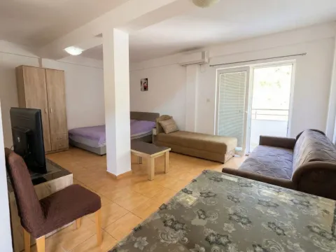 Sale, studio apartment, 42m², Budva, Crna Gora - image 2