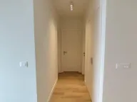 Izdavanje, trosoban stan, 73m², Savski Venac, Beograd - image 4