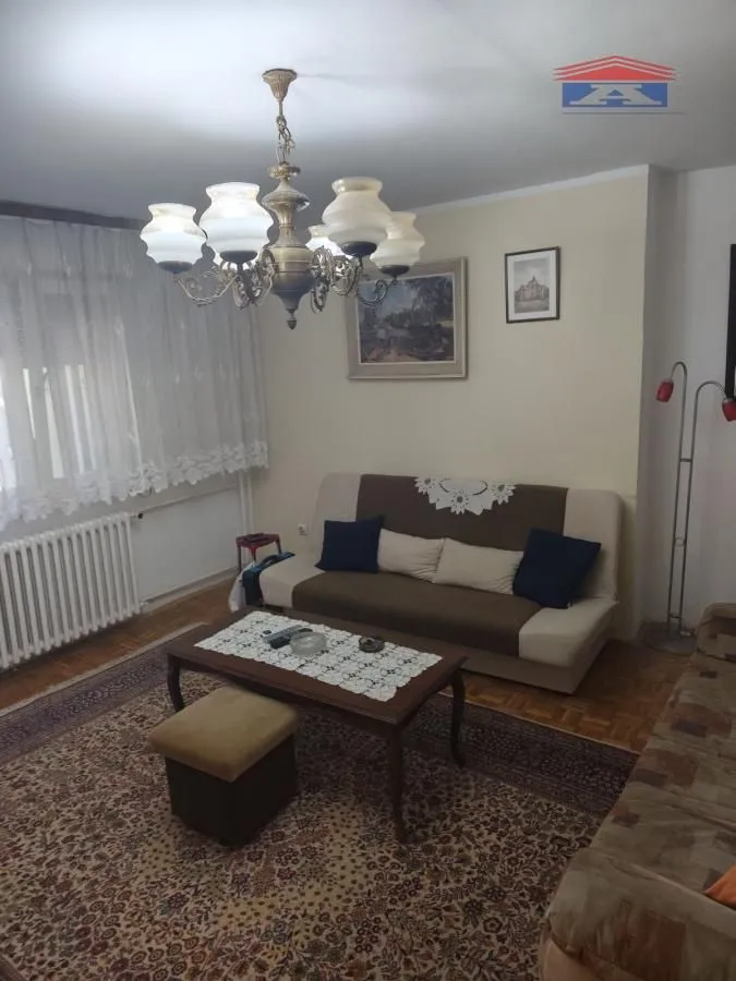 Izdavanje, trosoban stan, 80m², Novo naselje, Novi Sad