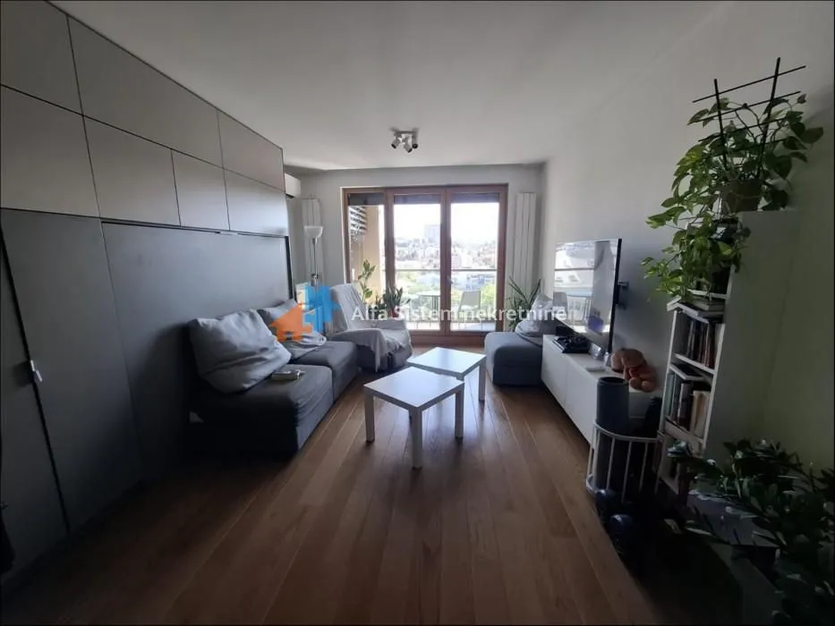 Izdavanje, dvosoban stan, 62m², Lekino Brdo, Voždovac Sve Podlokacije