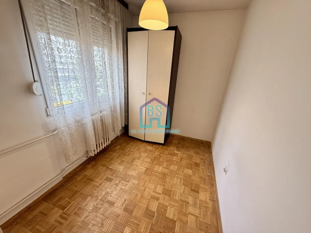 Prodaja, trosoban stan, 74m², Bulevar Oslobodjenja, Novi Sad Sve Podlokacije
