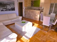 Izdavanje, stan, 70m², Stari Aerodrom, Podgorica - image 3