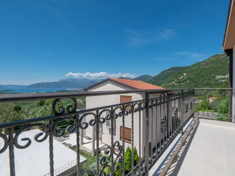 Sale, house, 176m², Dub, Kotor - image 3