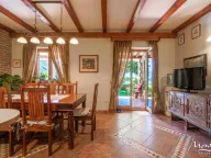 Prodaja, kuća, 305m², Orahovac, Kotor - image 22