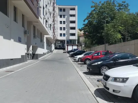 Sale, three bedroom apartment, 66m², Zvezdara Sve Podlokacije, Beograd - image 5